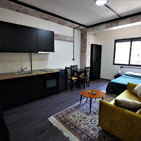 Lovely Studio In Tirana #1 Bagian luar foto